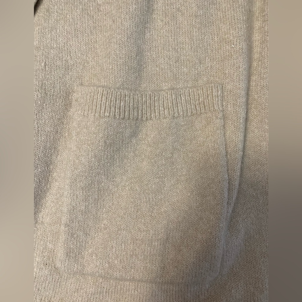 hinge Cardigan - Picture 11 of 16